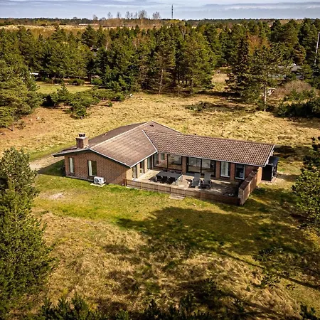 Holiday home Stojanka - 1km From The Sea In Western Jutland By Interhome *